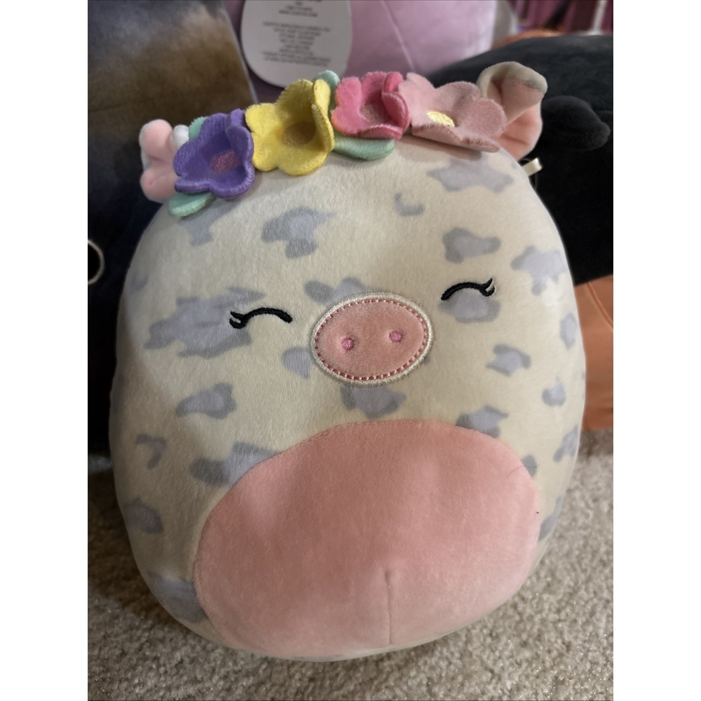 Squishmallows Rosie The Spotted Pig Flowers